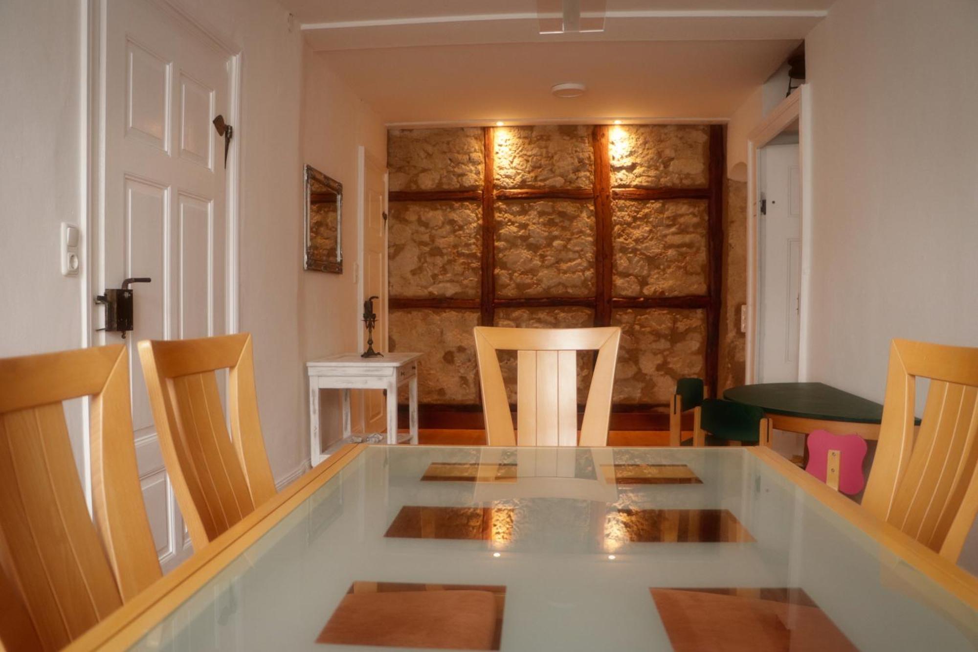 Besondere Ferienwohnung In 코니그스루터암엘름 외부 사진
